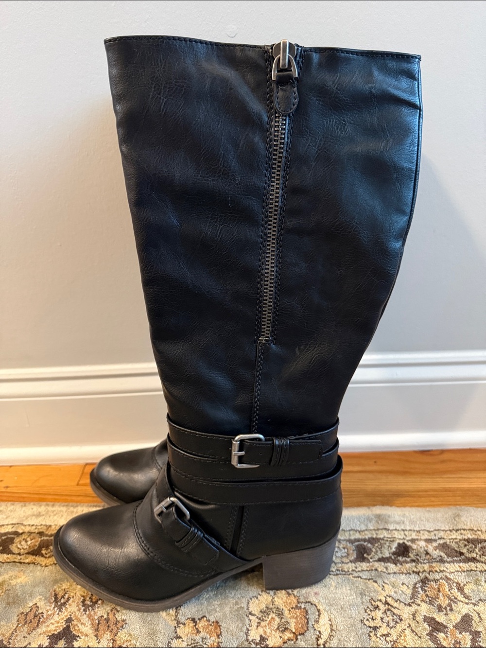 Kohl's Women’s Black Mid-Calf Buckle Strap Heeled Boots - Size 9